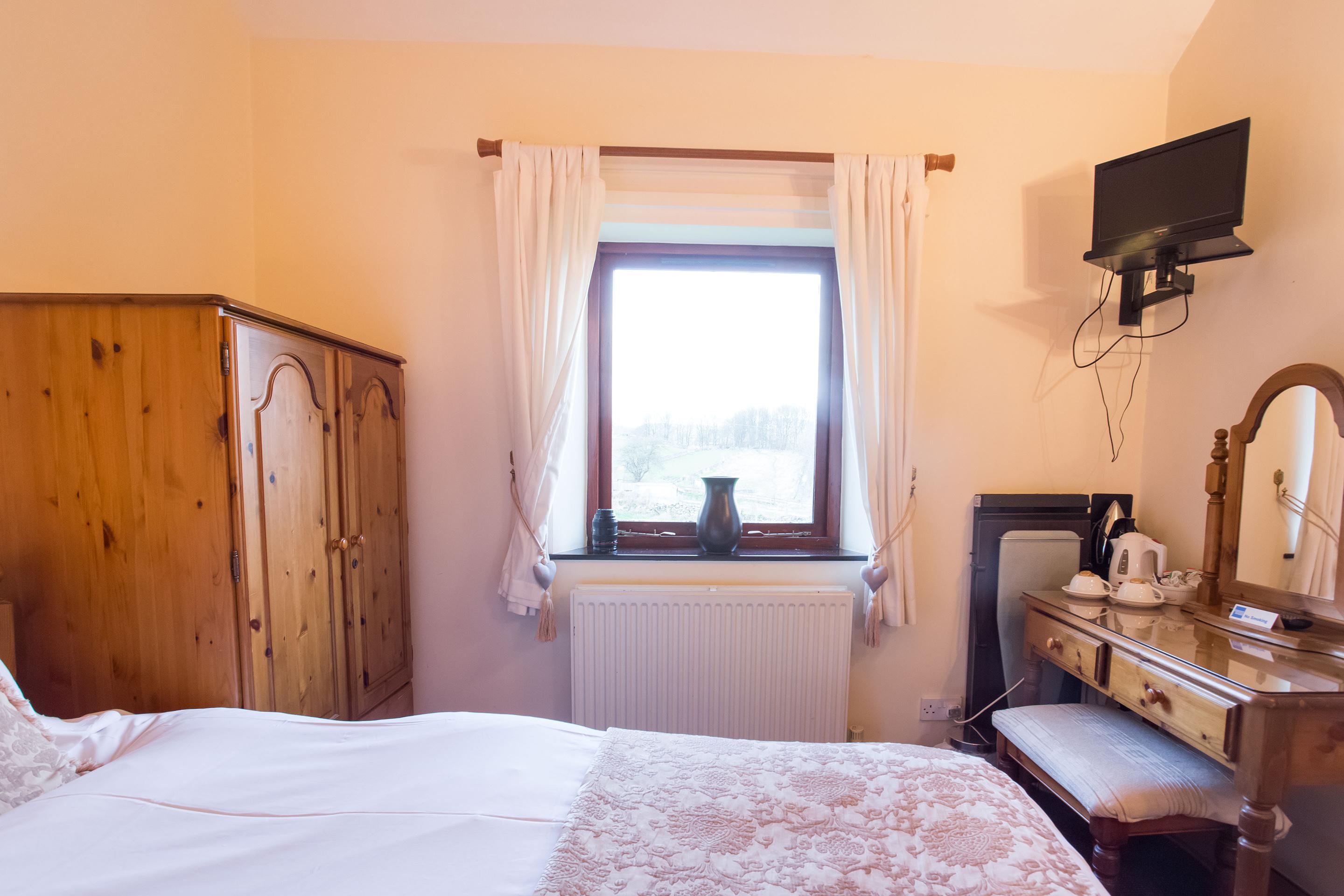 Oyo Ye Olde Bowling Green Inn (Adults Only) Bradwell  エクステリア 写真