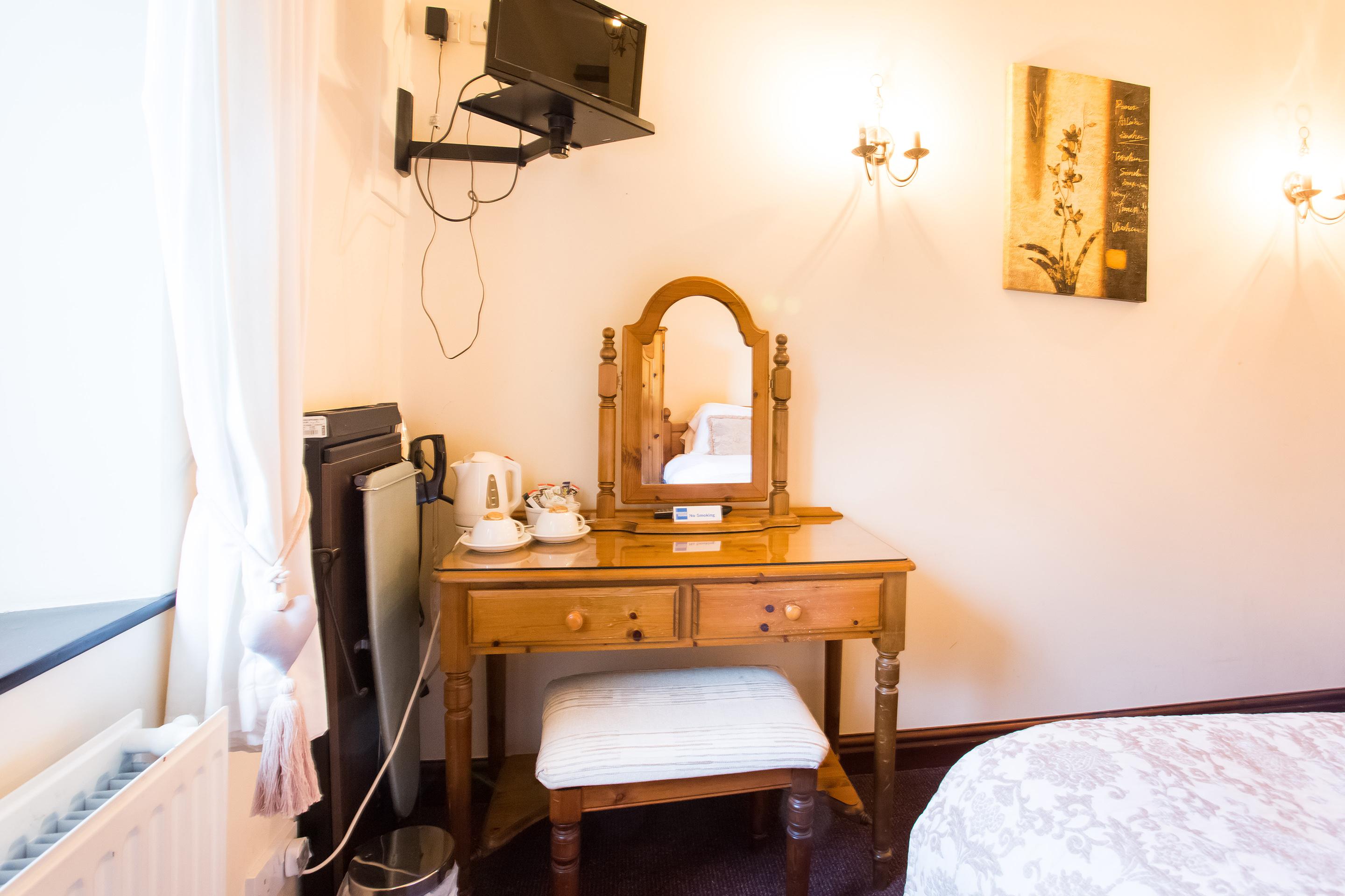 Oyo Ye Olde Bowling Green Inn (Adults Only) Bradwell  エクステリア 写真