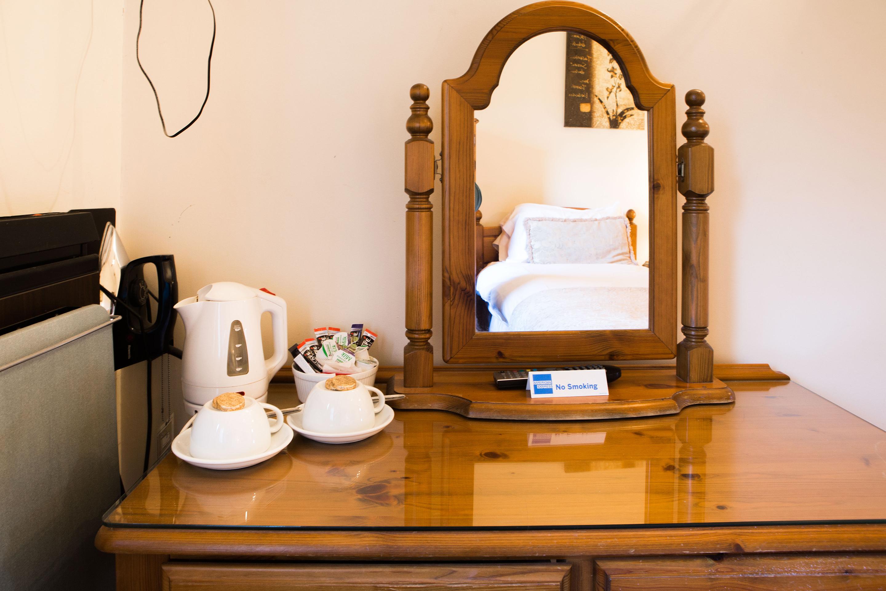Oyo Ye Olde Bowling Green Inn (Adults Only) Bradwell  エクステリア 写真
