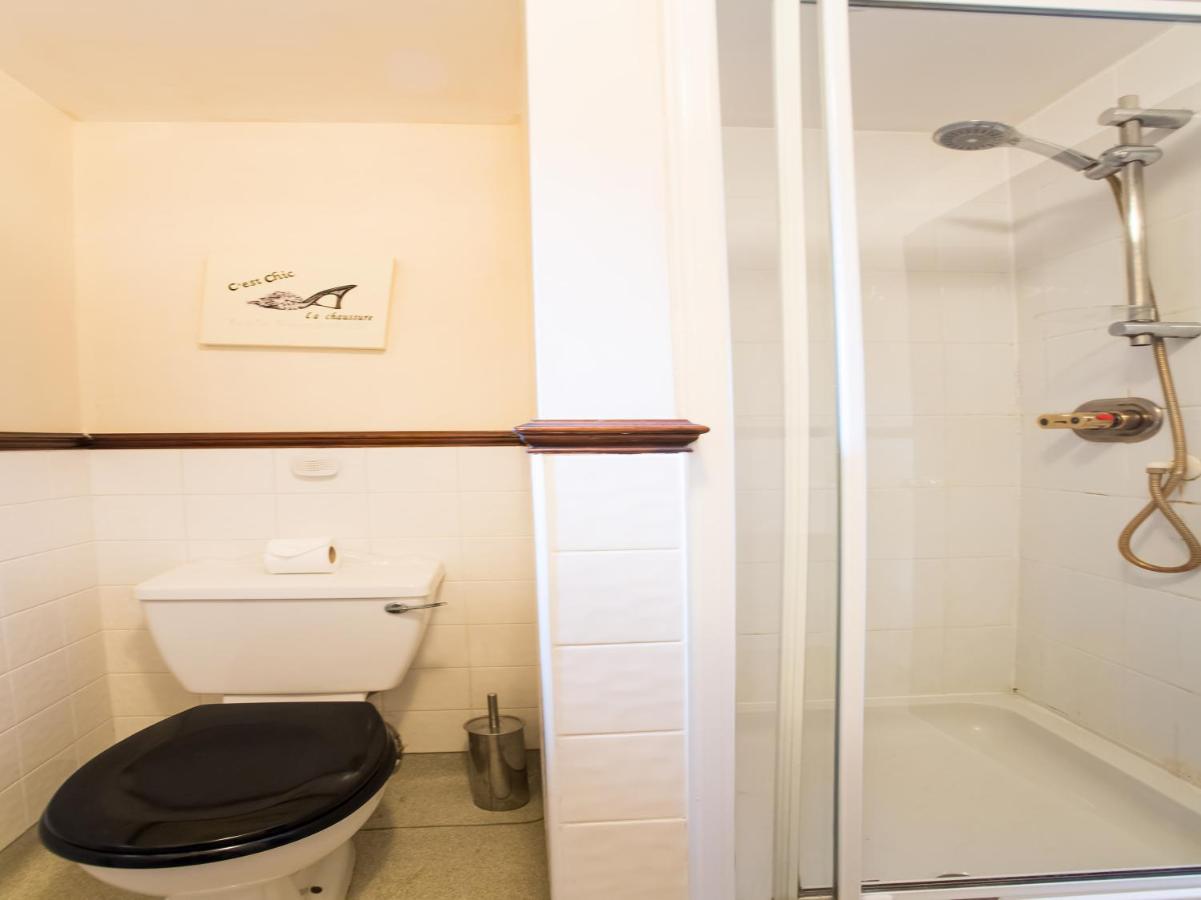 Oyo Ye Olde Bowling Green Inn (Adults Only) Bradwell  エクステリア 写真